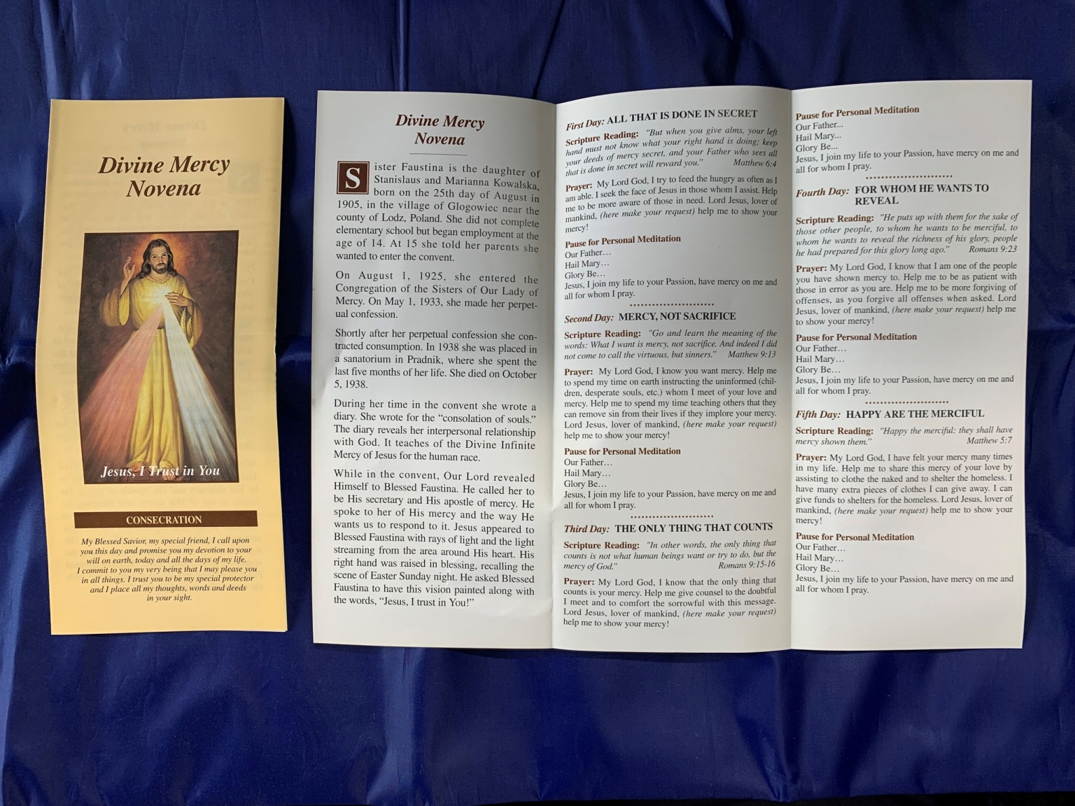 DIVINE MERCY NOVENA (Booklet) Di Marco International