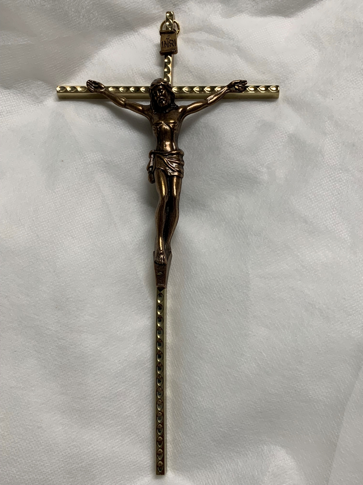 CRUCIFIX – METAL BRONZE CORPUS (250mm x 120mm) - Di Marco International